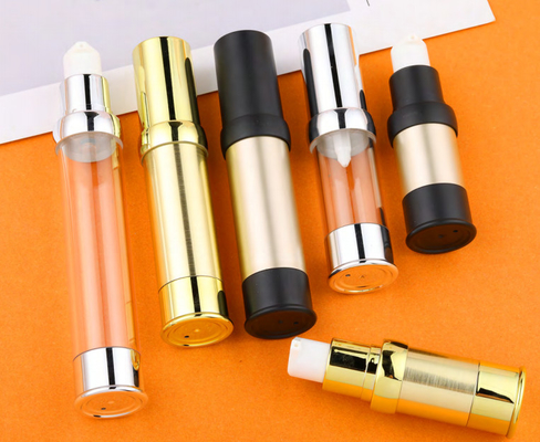 زجاجة مضخة بلا هواء من البلاستيك 10ml 15ml 20ml 30ml PP مع مضخة لوشن Snap