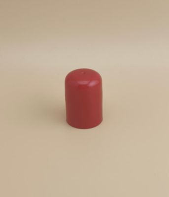 تصميم جميل غطاء بلاستيكي أحمر لزجاجات العناية بالبشرة