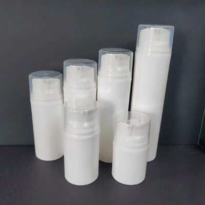 علبة لوشن بلاستيكية من نوع ABS من نوع 30ml فارغة صغيرة شفافة مع غطاء مضخة بيضاء خالية من الهواء