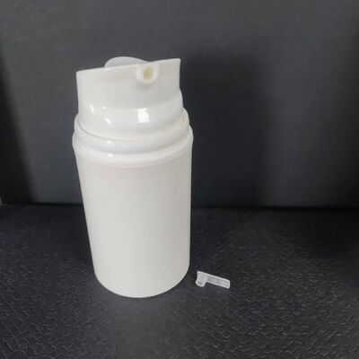 علبة لوشن بلاستيكية من نوع ABS من نوع 30ml فارغة صغيرة شفافة مع غطاء مضخة بيضاء خالية من الهواء